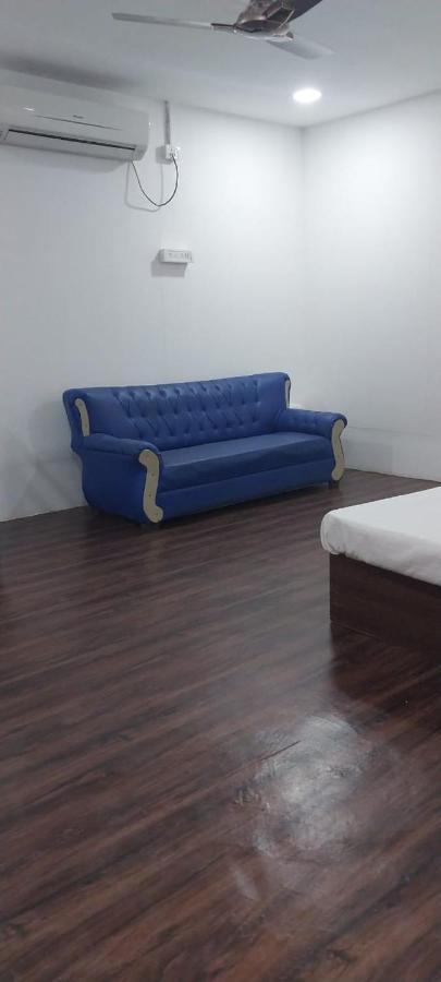 The Black Leaf Raipur (Chhattisgarh) Exterior photo