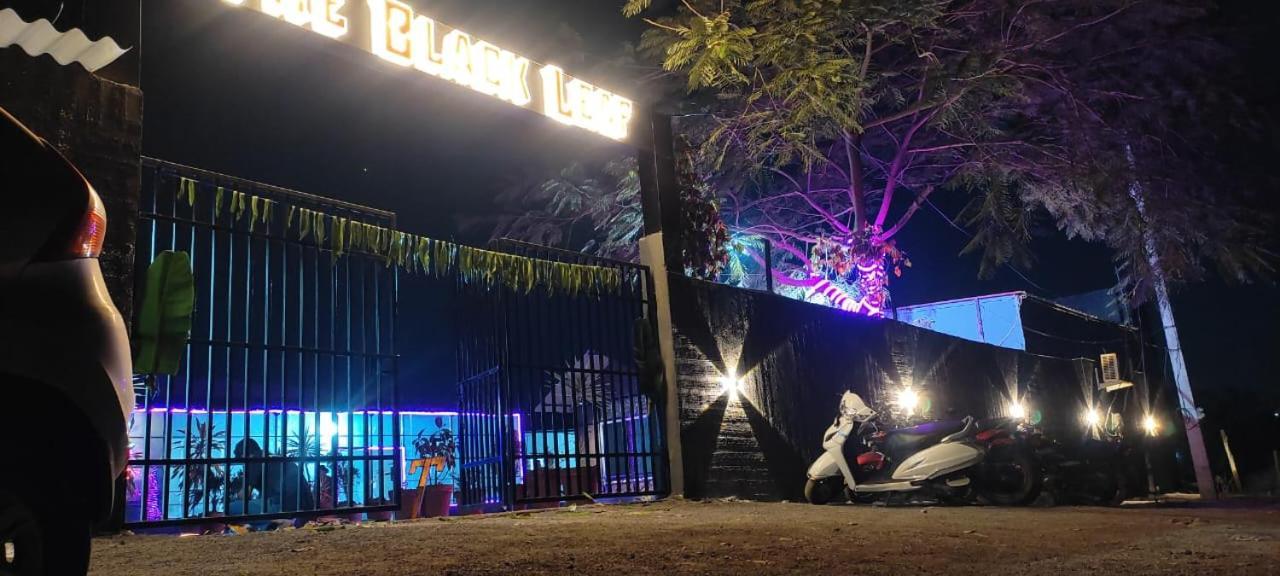The Black Leaf Raipur (Chhattisgarh) Exterior photo
